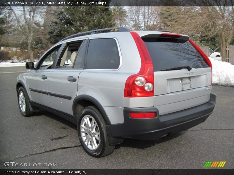 Silver Metallic / Taupe/Light Taupe 2004 Volvo XC90 2.5T