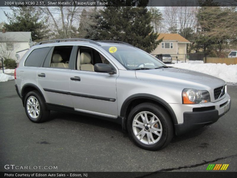 Silver Metallic / Taupe/Light Taupe 2004 Volvo XC90 2.5T