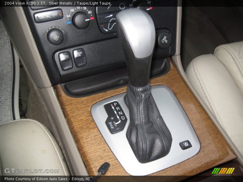  2004 XC90 2.5T 5 Speed Automatic Shifter