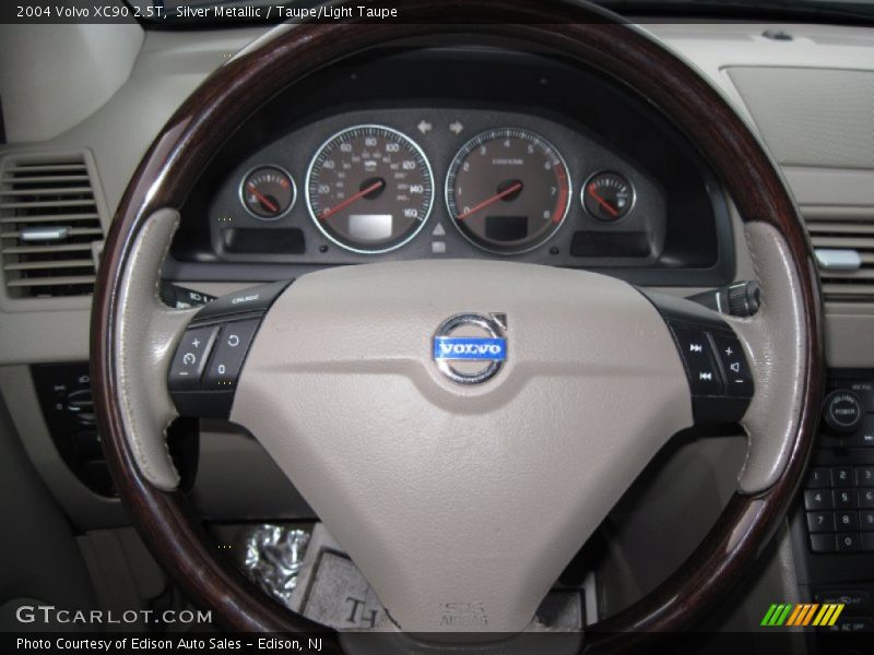  2004 XC90 2.5T Steering Wheel