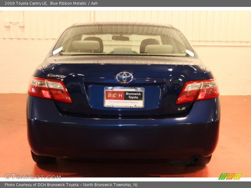 Blue Ribbon Metallic / Ash 2009 Toyota Camry LE