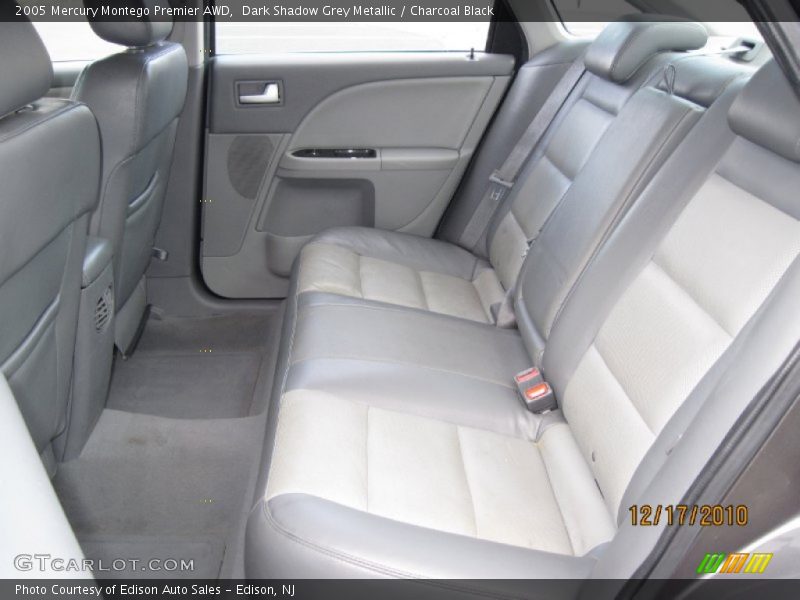  2005 Montego Premier AWD Charcoal Black Interior