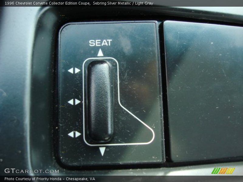 Controls of 1996 Corvette Collector Edition Coupe
