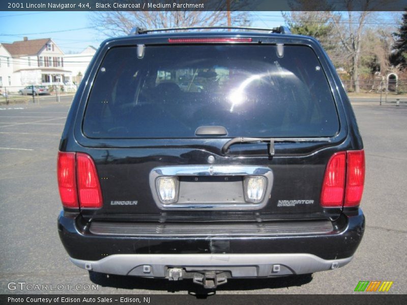 Black Clearcoat / Medium Parchment 2001 Lincoln Navigator 4x4