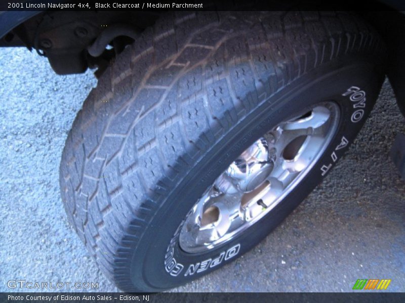 Black Clearcoat / Medium Parchment 2001 Lincoln Navigator 4x4