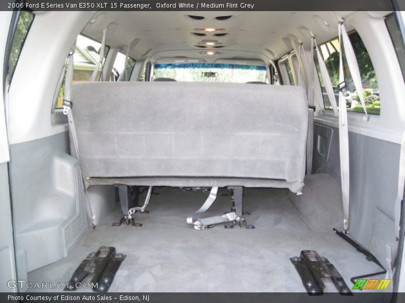 Oxford White / Medium Flint Grey 2006 Ford E Series Van E350 XLT 15 Passenger