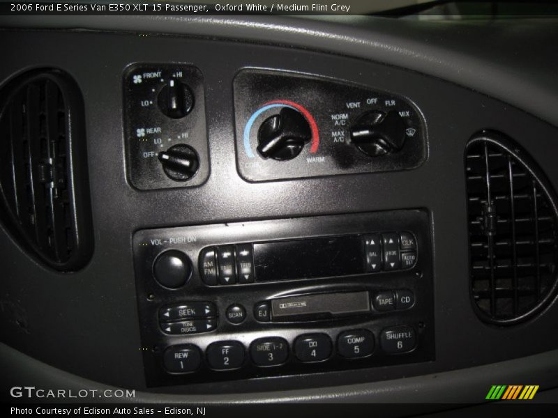 Oxford White / Medium Flint Grey 2006 Ford E Series Van E350 XLT 15 Passenger