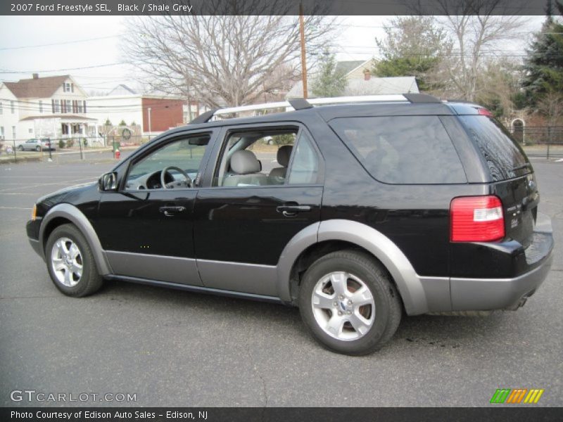Black / Shale Grey 2007 Ford Freestyle SEL