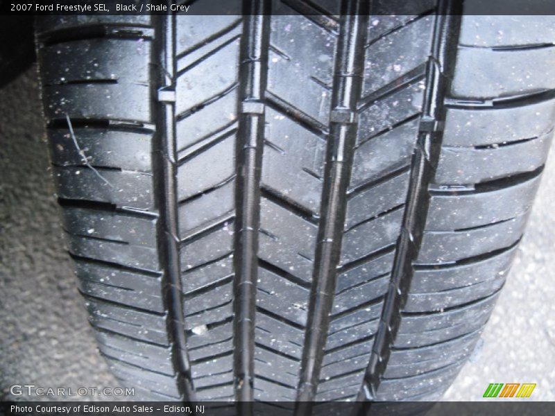 Black / Shale Grey 2007 Ford Freestyle SEL