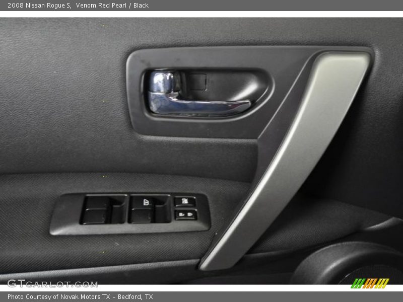 Venom Red Pearl / Black 2008 Nissan Rogue S