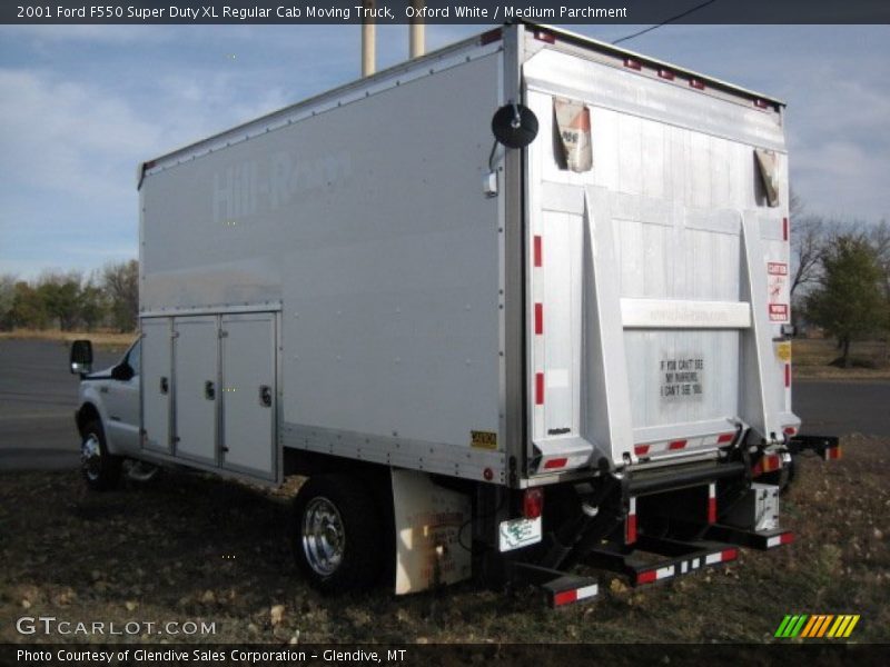Oxford White / Medium Parchment 2001 Ford F550 Super Duty XL Regular Cab Moving Truck