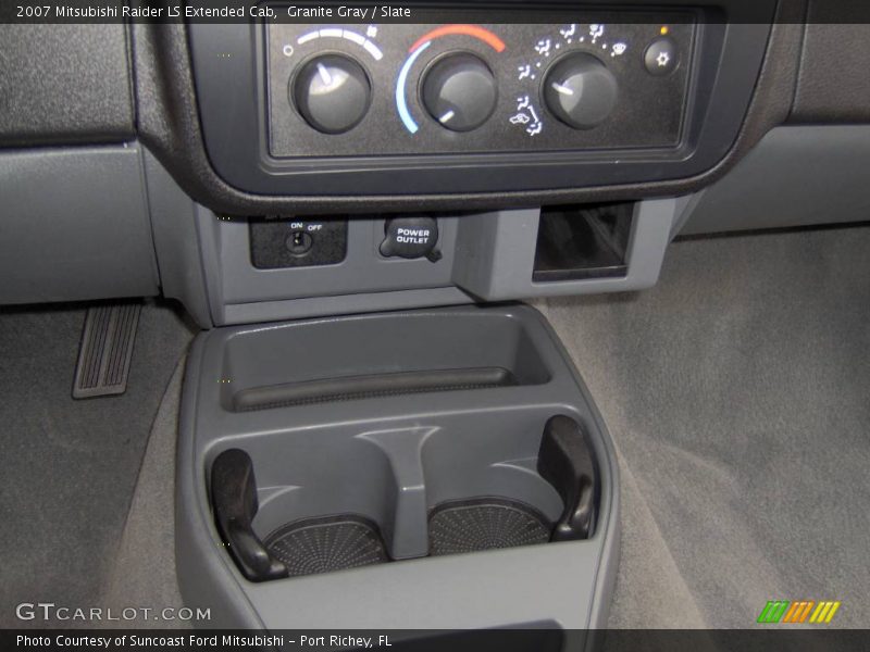 Granite Gray / Slate 2007 Mitsubishi Raider LS Extended Cab