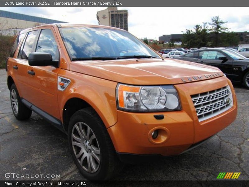 Front 3/4 View of 2008 LR2 SE