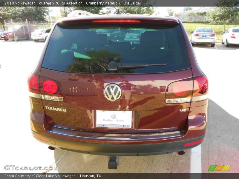 Cranberry Metallic / Pure Beige 2010 Volkswagen Touareg VR6 FSI 4XMotion