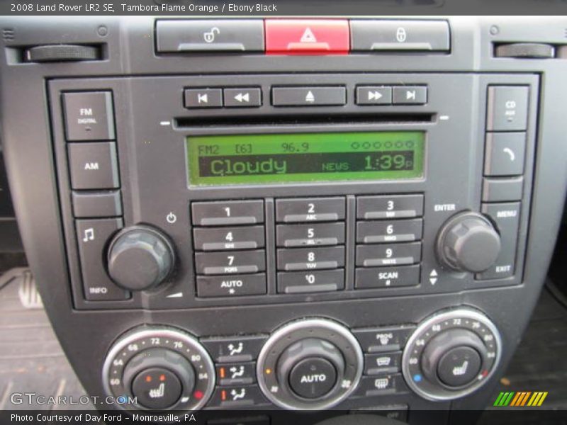 Audio System of 2008 LR2 SE