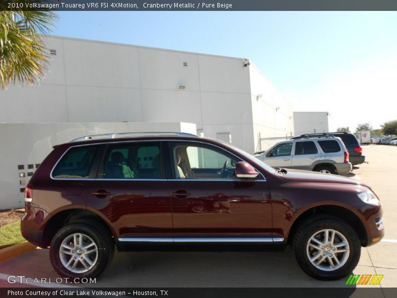 Cranberry Metallic / Pure Beige 2010 Volkswagen Touareg VR6 FSI 4XMotion