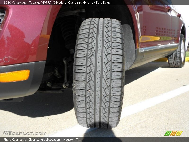 Cranberry Metallic / Pure Beige 2010 Volkswagen Touareg VR6 FSI 4XMotion