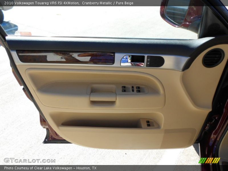 Cranberry Metallic / Pure Beige 2010 Volkswagen Touareg VR6 FSI 4XMotion