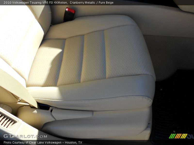 Cranberry Metallic / Pure Beige 2010 Volkswagen Touareg VR6 FSI 4XMotion