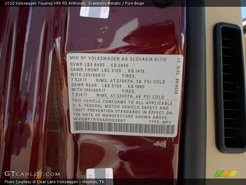 Cranberry Metallic / Pure Beige 2010 Volkswagen Touareg VR6 FSI 4XMotion