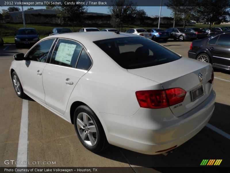 Candy White / Titan Black 2012 Volkswagen Jetta TDI Sedan