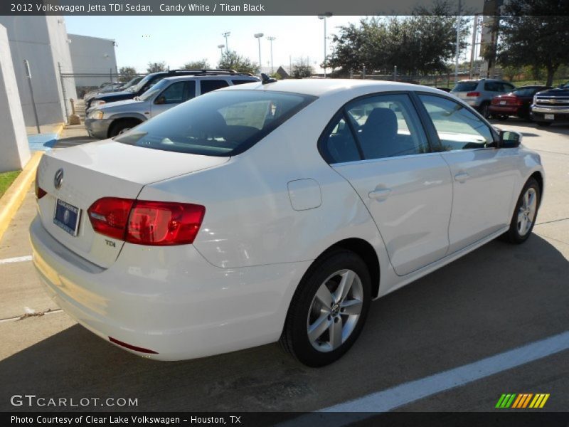 Candy White / Titan Black 2012 Volkswagen Jetta TDI Sedan
