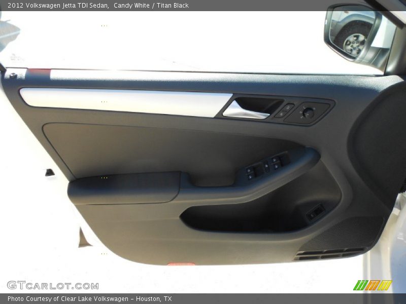 Candy White / Titan Black 2012 Volkswagen Jetta TDI Sedan