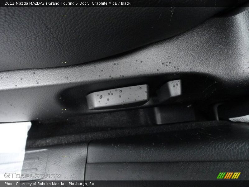 Graphite Mica / Black 2012 Mazda MAZDA3 i Grand Touring 5 Door