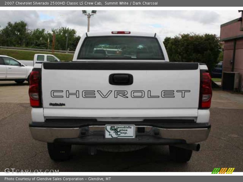 Summit White / Dark Charcoal 2007 Chevrolet Silverado 2500HD Classic LS Crew Cab