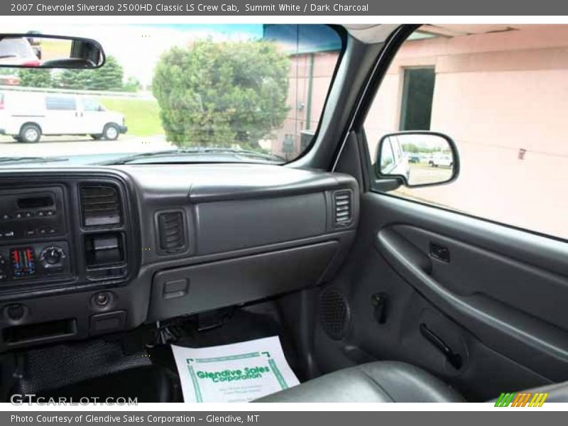 Summit White / Dark Charcoal 2007 Chevrolet Silverado 2500HD Classic LS Crew Cab