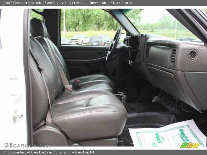 Summit White / Dark Charcoal 2007 Chevrolet Silverado 2500HD Classic LS Crew Cab