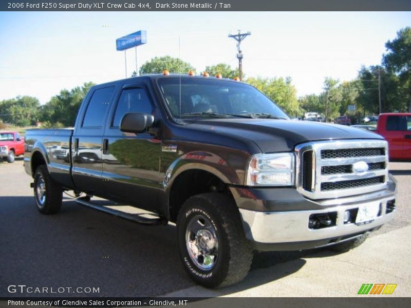 Dark Stone Metallic / Tan 2006 Ford F250 Super Duty XLT Crew Cab 4x4