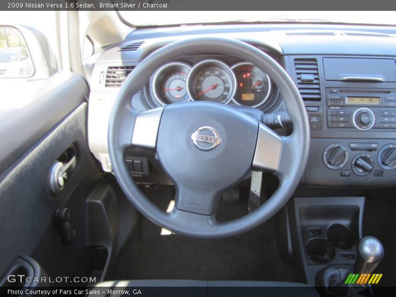 Brillant Silver / Charcoal 2009 Nissan Versa 1.6 Sedan