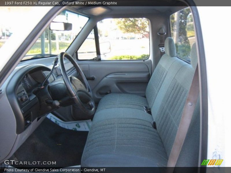 Oxford White / Medium Graphite 1997 Ford F250 XL Regular Cab