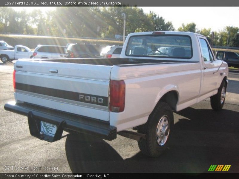 Oxford White / Medium Graphite 1997 Ford F250 XL Regular Cab