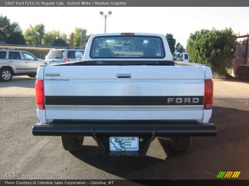 Oxford White / Medium Graphite 1997 Ford F250 XL Regular Cab