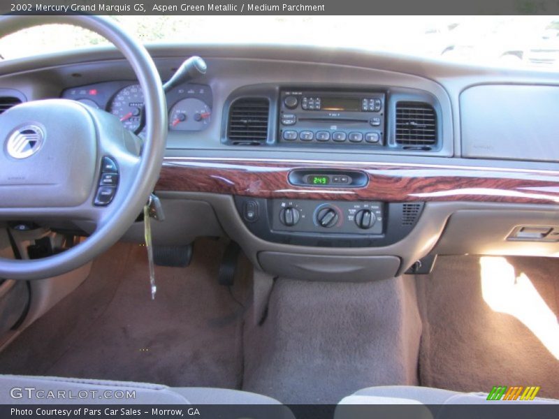 Aspen Green Metallic / Medium Parchment 2002 Mercury Grand Marquis GS