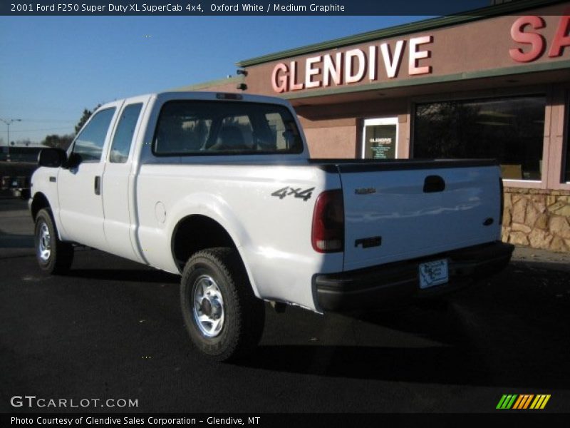 Oxford White / Medium Graphite 2001 Ford F250 Super Duty XL SuperCab 4x4