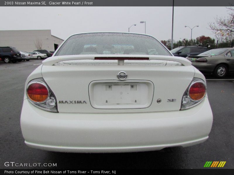 Glacier White Pearl / Frost 2003 Nissan Maxima SE