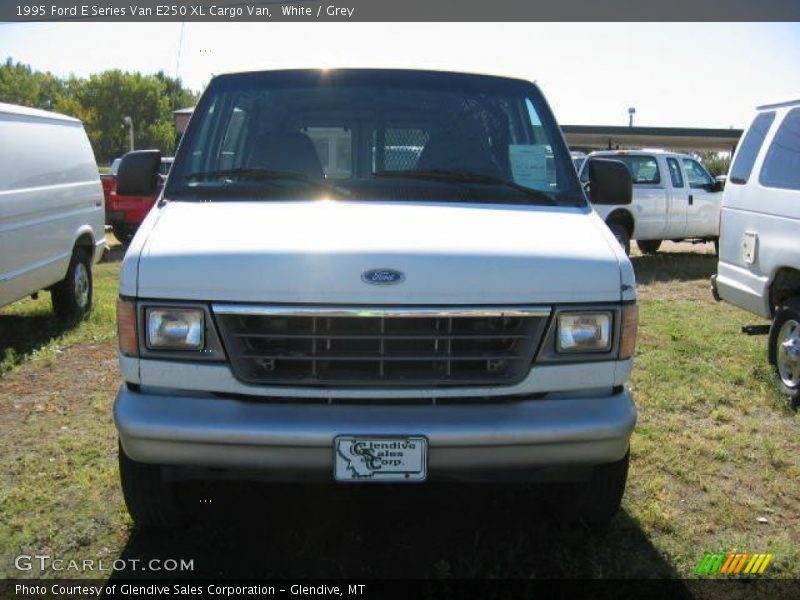 White / Grey 1995 Ford E Series Van E250 XL Cargo Van
