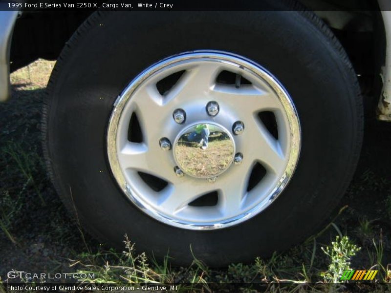 White / Grey 1995 Ford E Series Van E250 XL Cargo Van