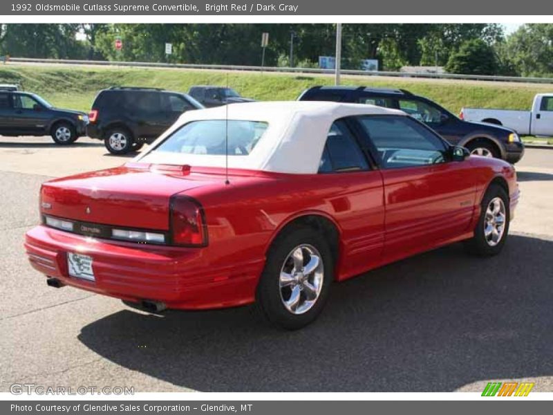 Bright Red / Dark Gray 1992 Oldsmobile Cutlass Supreme Convertible