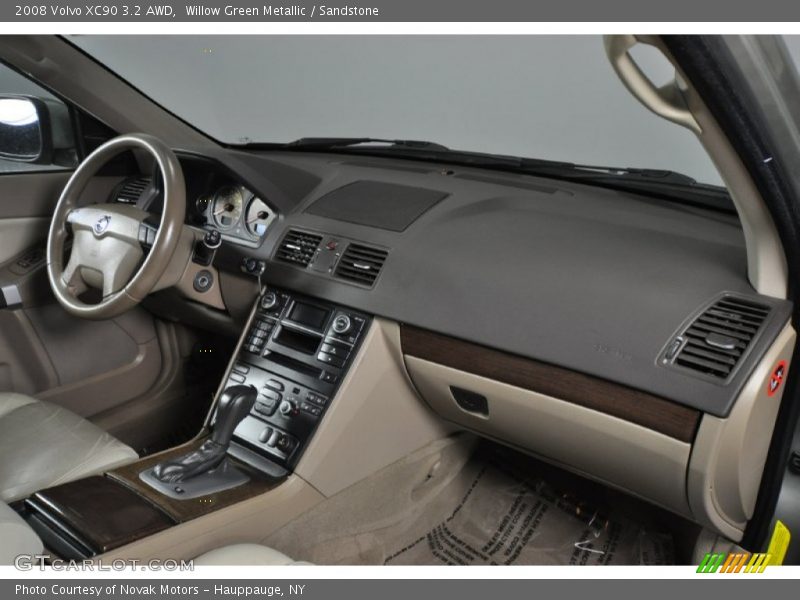 Willow Green Metallic / Sandstone 2008 Volvo XC90 3.2 AWD