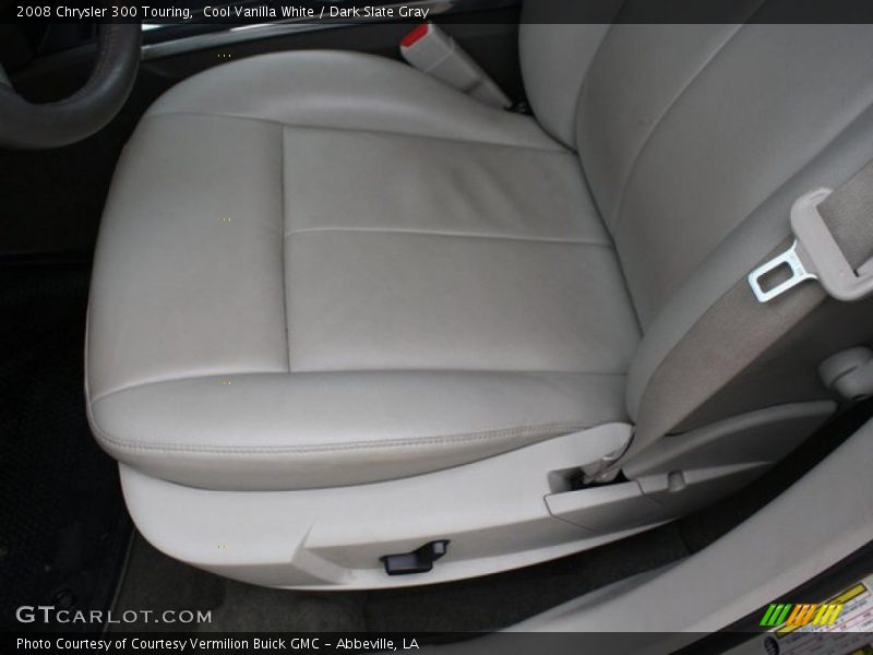 Cool Vanilla White / Dark Slate Gray 2008 Chrysler 300 Touring