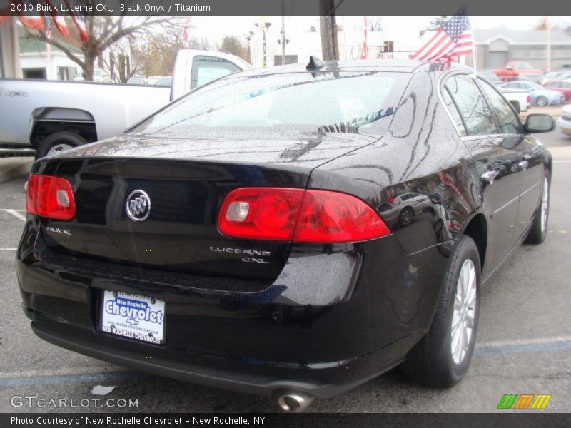 Black Onyx / Titanium 2010 Buick Lucerne CXL