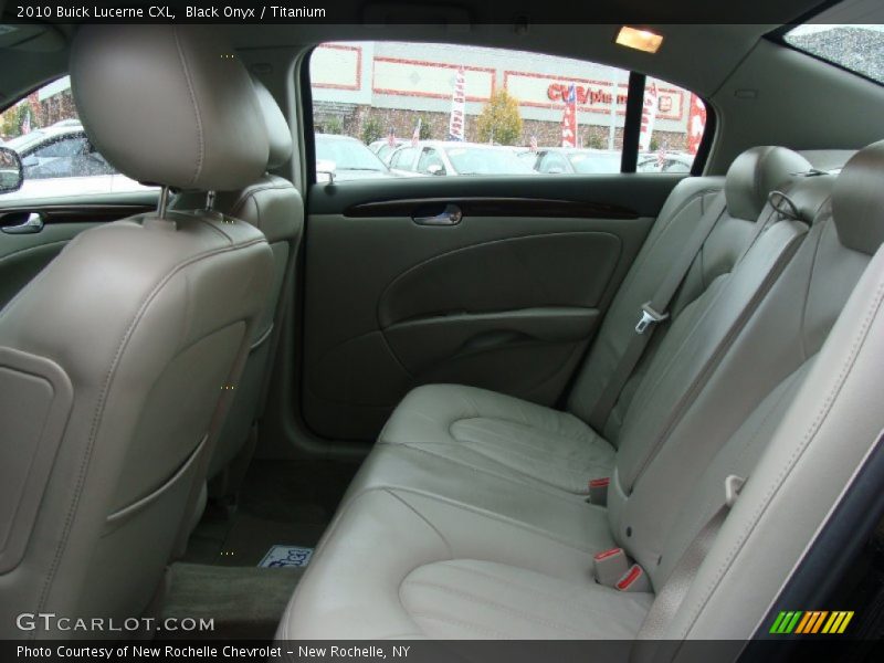 Black Onyx / Titanium 2010 Buick Lucerne CXL