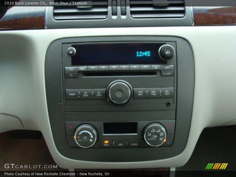 Black Onyx / Titanium 2010 Buick Lucerne CXL