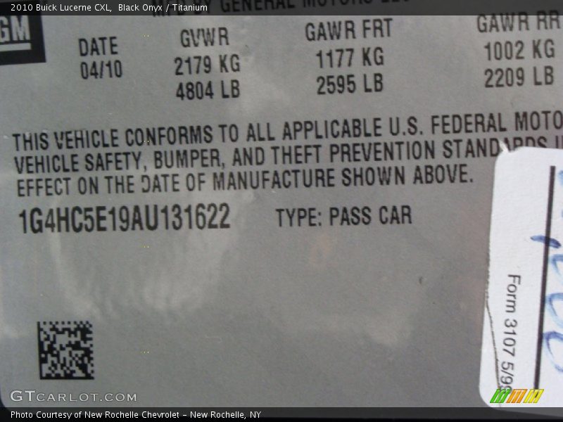 Black Onyx / Titanium 2010 Buick Lucerne CXL