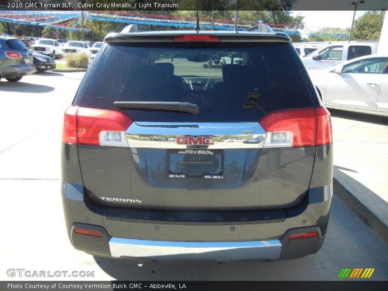 Cyber Gray Metallic / Light Titanium 2010 GMC Terrain SLT