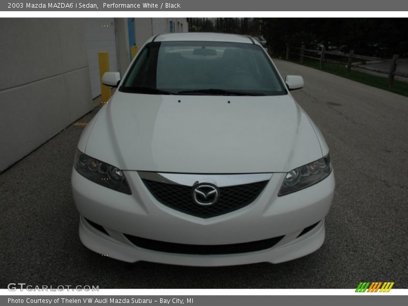 Performance White / Black 2003 Mazda MAZDA6 i Sedan